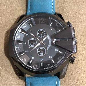 Men’s large face leather band watch